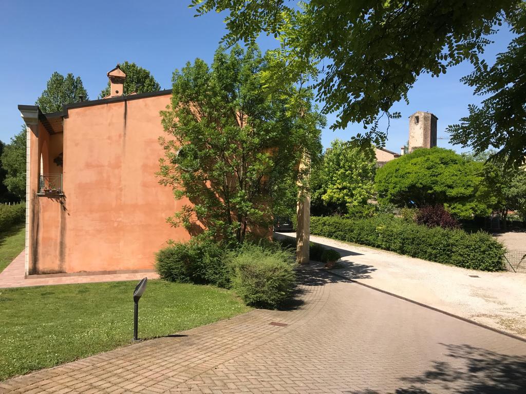 Appartamenti Di Andrea Валеджо-суль-Минчо Экстерьер фото